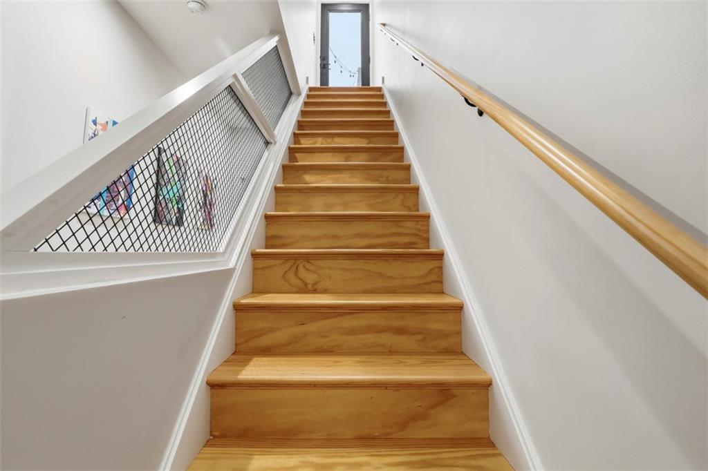 5228 Dresden Way Pittsburgh, PA 15201 - Photo 35 of 48