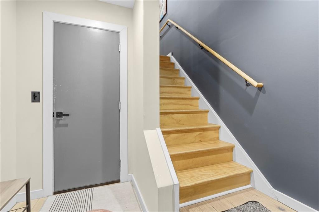 5228 Dresden Way Pittsburgh, PA 15201 - Photo 38 of 48