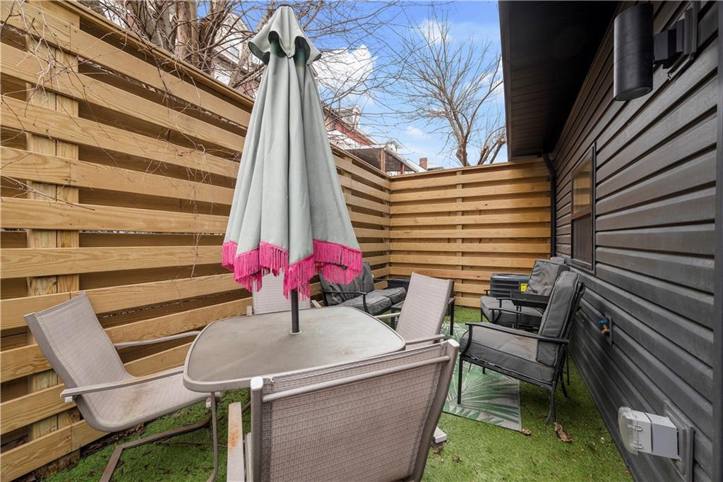 5228 Dresden Way Pittsburgh, PA 15201 - Photo 46 of 48