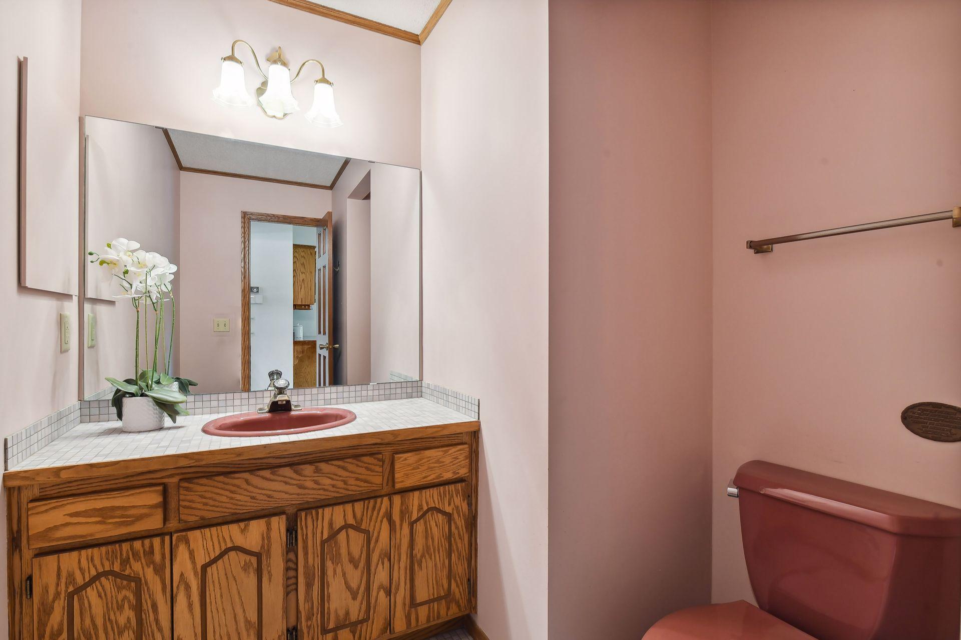 11801 Driftwood Road Eden Prairie, MN 55344 - Photo 15 of 23