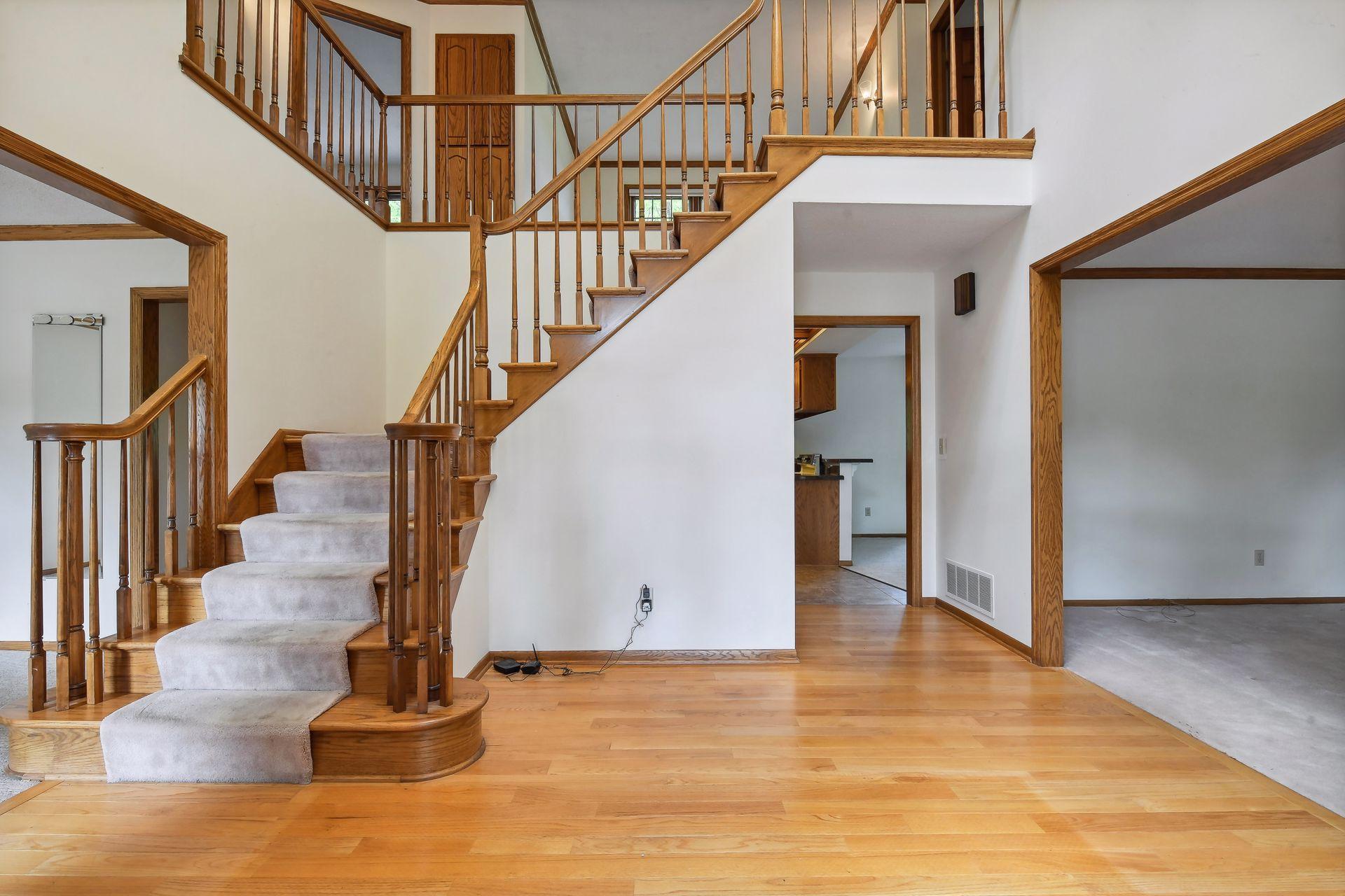 11801 Driftwood Road Eden Prairie, MN 55344 - Photo 4 of 23