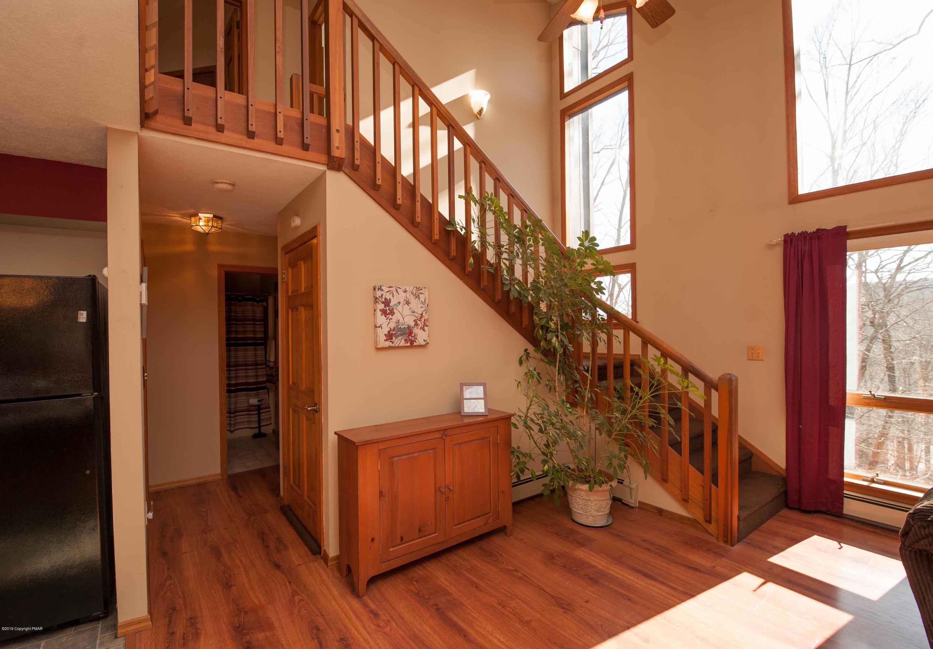 141 Radcliff Road Bushkill, PA 18324 - Photo 20 of 24 View