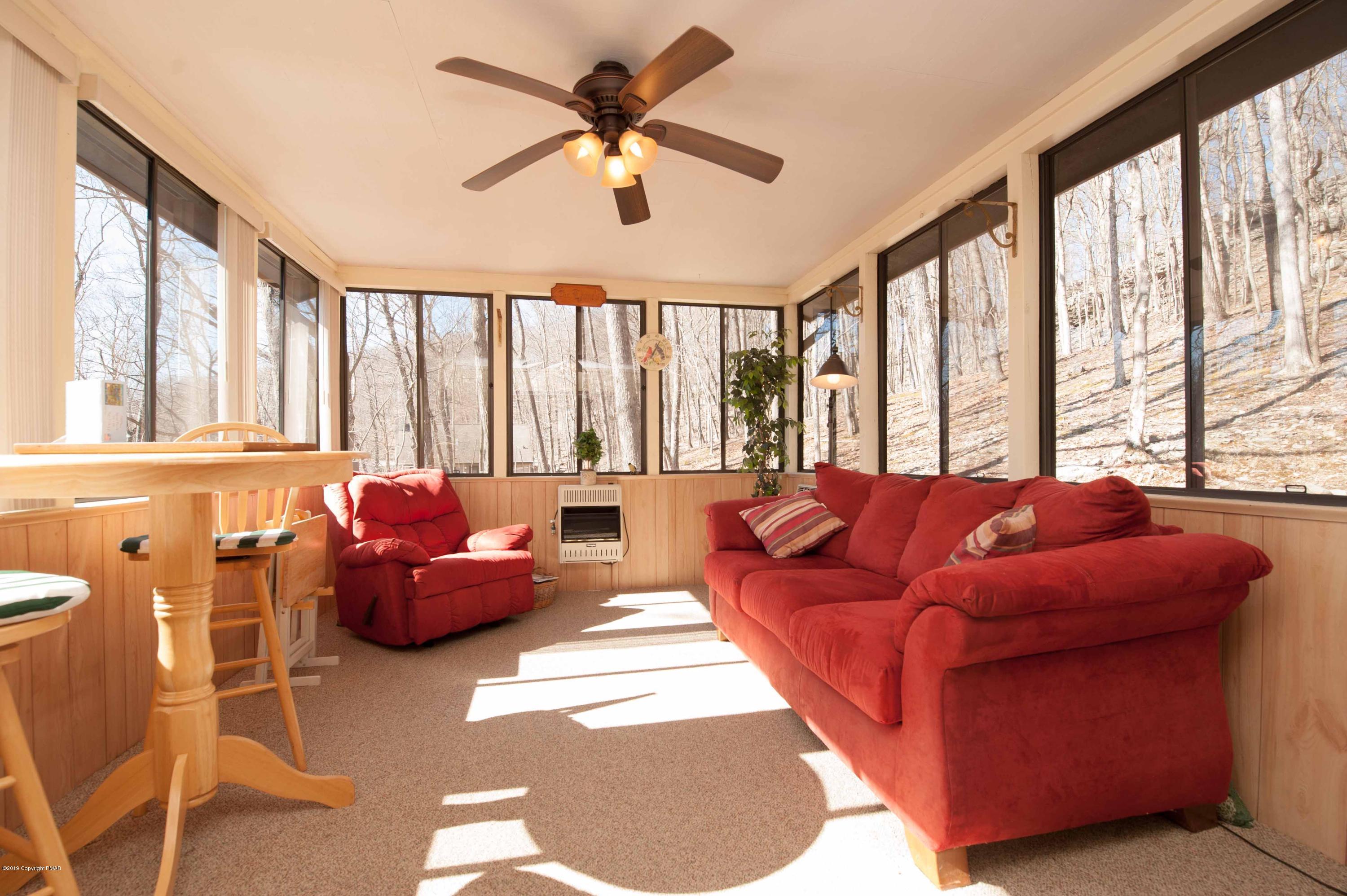 141 Radcliff Road Bushkill, PA 18324 - Photo 5 of 24 Sun room