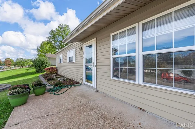 $220,000 | 302 Heyden Drive, Eureka, MO 63025