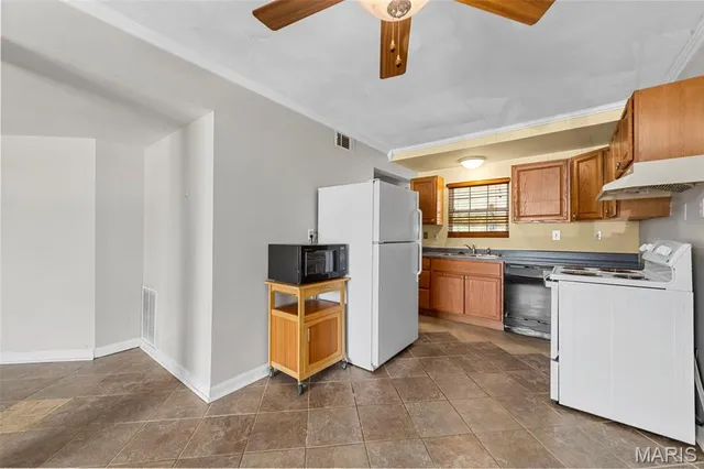 $220,000 | 302 Heyden Drive, Eureka, MO 63025