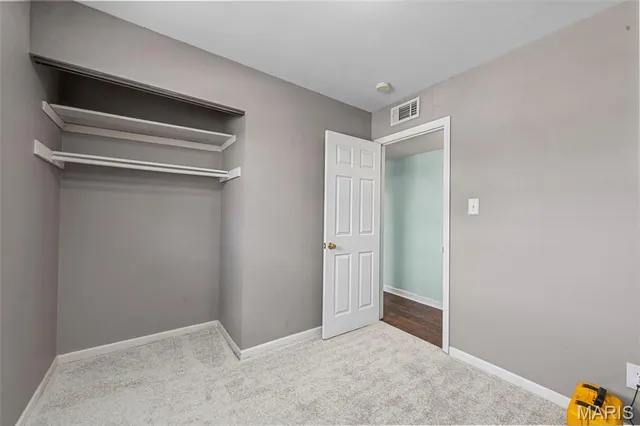 $220,000 | 302 Heyden Drive, Eureka, MO 63025