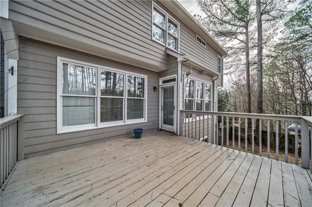 $3,100 | 2011 Town Lake Hills West, Woodstock, GA 30189