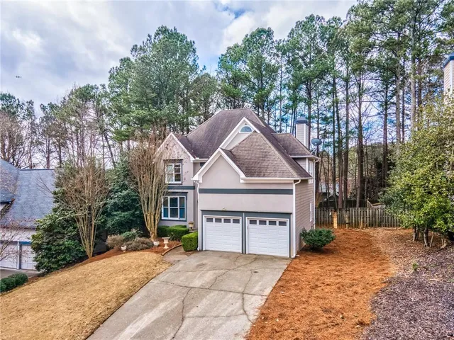 $3,100 | 2011 Town Lake Hills West, Woodstock, GA 30189
