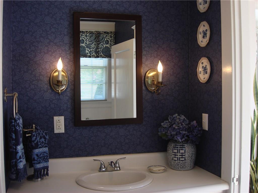 123 Winthrop Street Augusta, ME 04330 - Photo 10 of 35 Powder room on main floor.