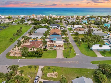 $990,000 | 700 North Flagler Avenue, Flagler Beach, FL 32136