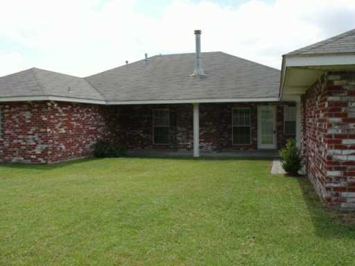 126 Country Manor Road Belle Chasse, LA 70037 - Photo 4 of 8 Gallery Image 4