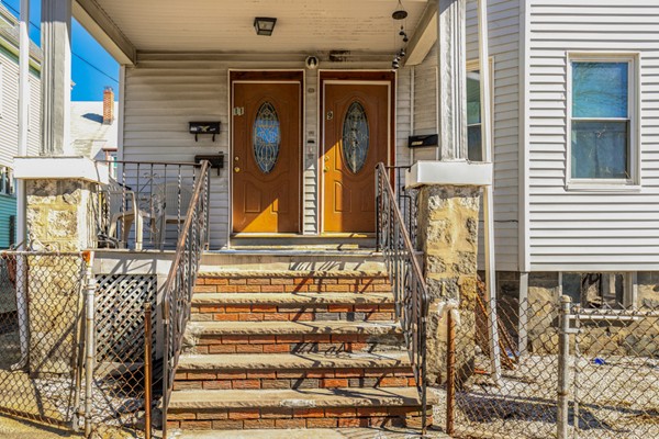 11 Chatham Road Everett, MA 02149 - Photo 3 of 30