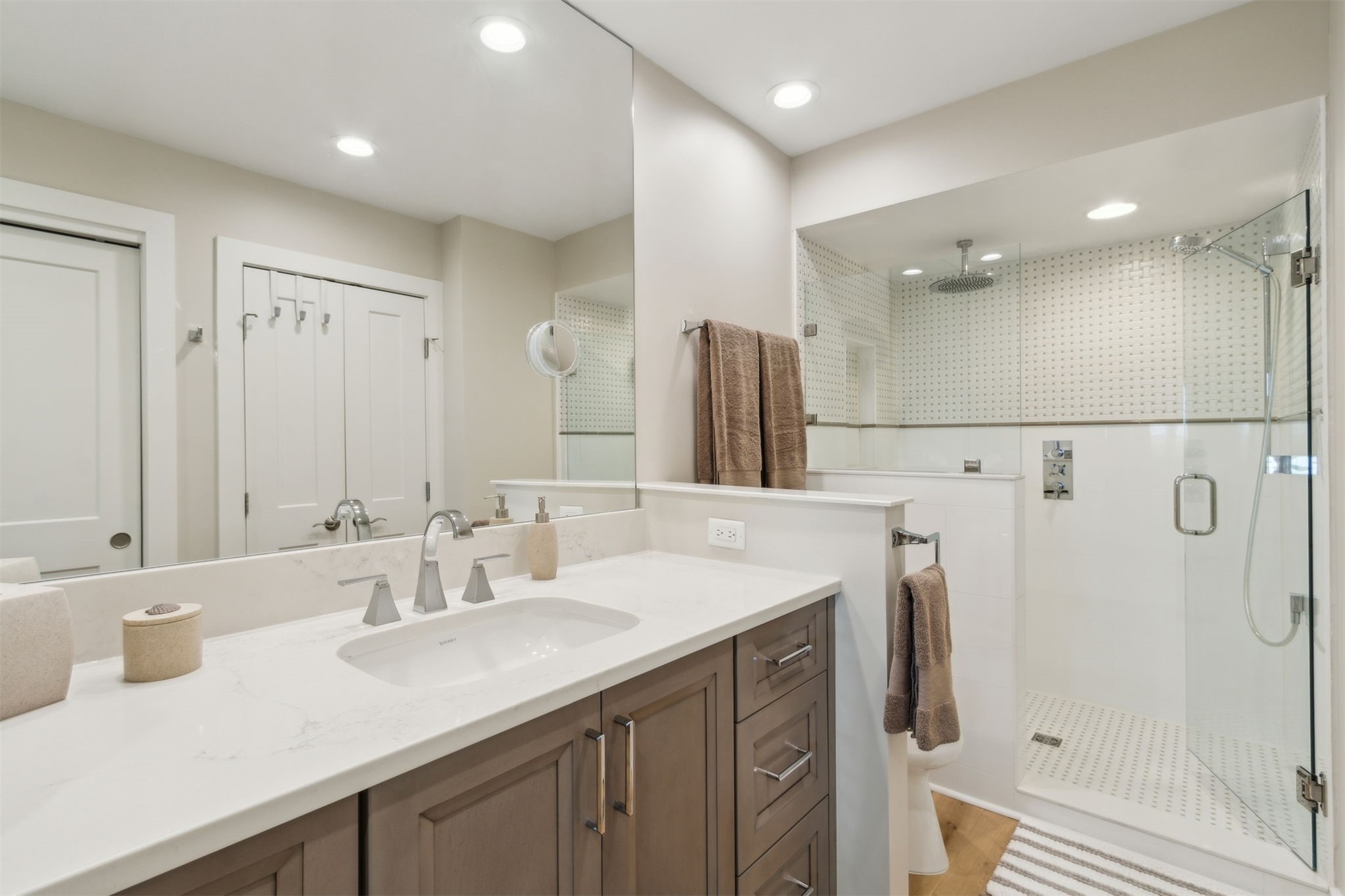 3424 Sea Marsh Road, Unit 3424 Fernandina Beach, FL 32034 - Photo 15 of 27 Primary Bathroom