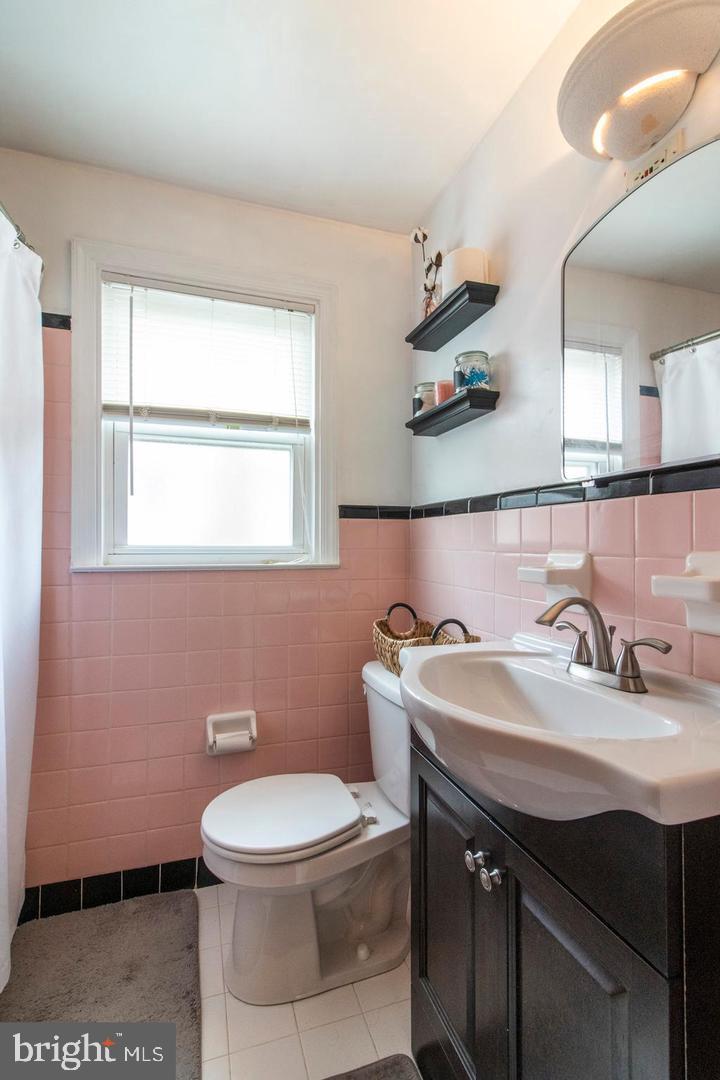 507 Perry Street Ridley Park, PA 19078 - Photo 17 of 24