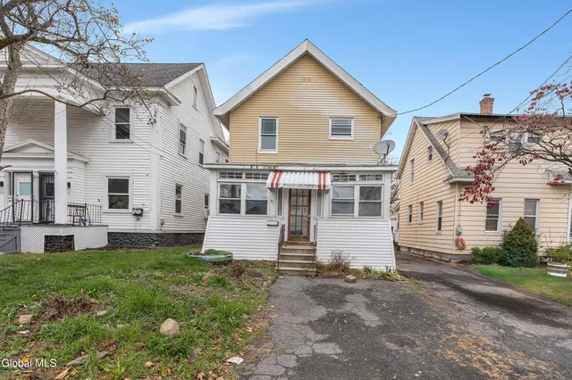$219,900 | 9 Lawn Avenue, Albany, NY 12204