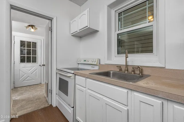 $219,900 | 9 Lawn Avenue, Albany, NY 12204