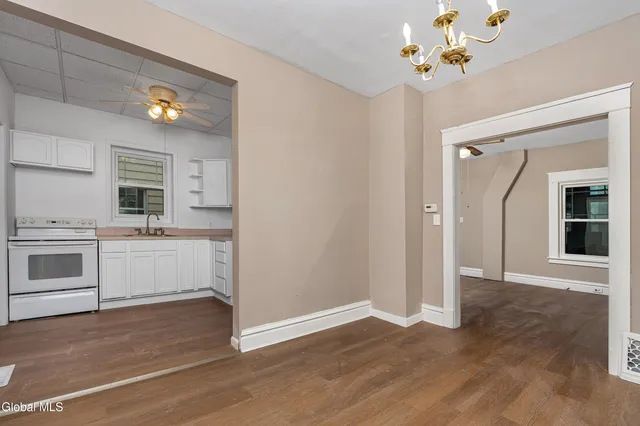 $234,900 | 9 Lawn Avenue, Albany, NY 12204