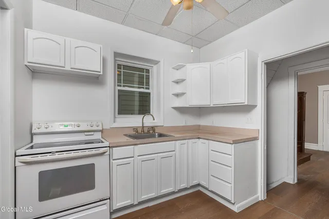 $219,900 | 9 Lawn Avenue, Albany, NY 12204