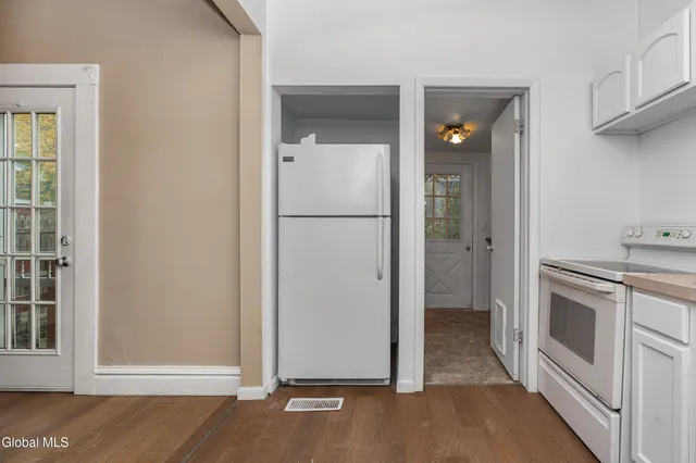 $219,900 | 9 Lawn Avenue, Albany, NY 12204