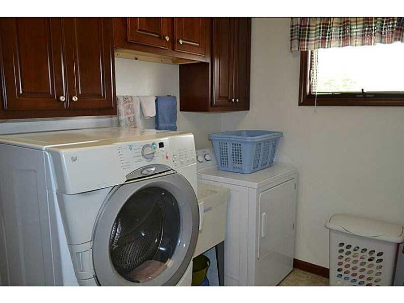 2424 North Hampton Road New Carlisle, OH 45344 - Photo 11 of 25