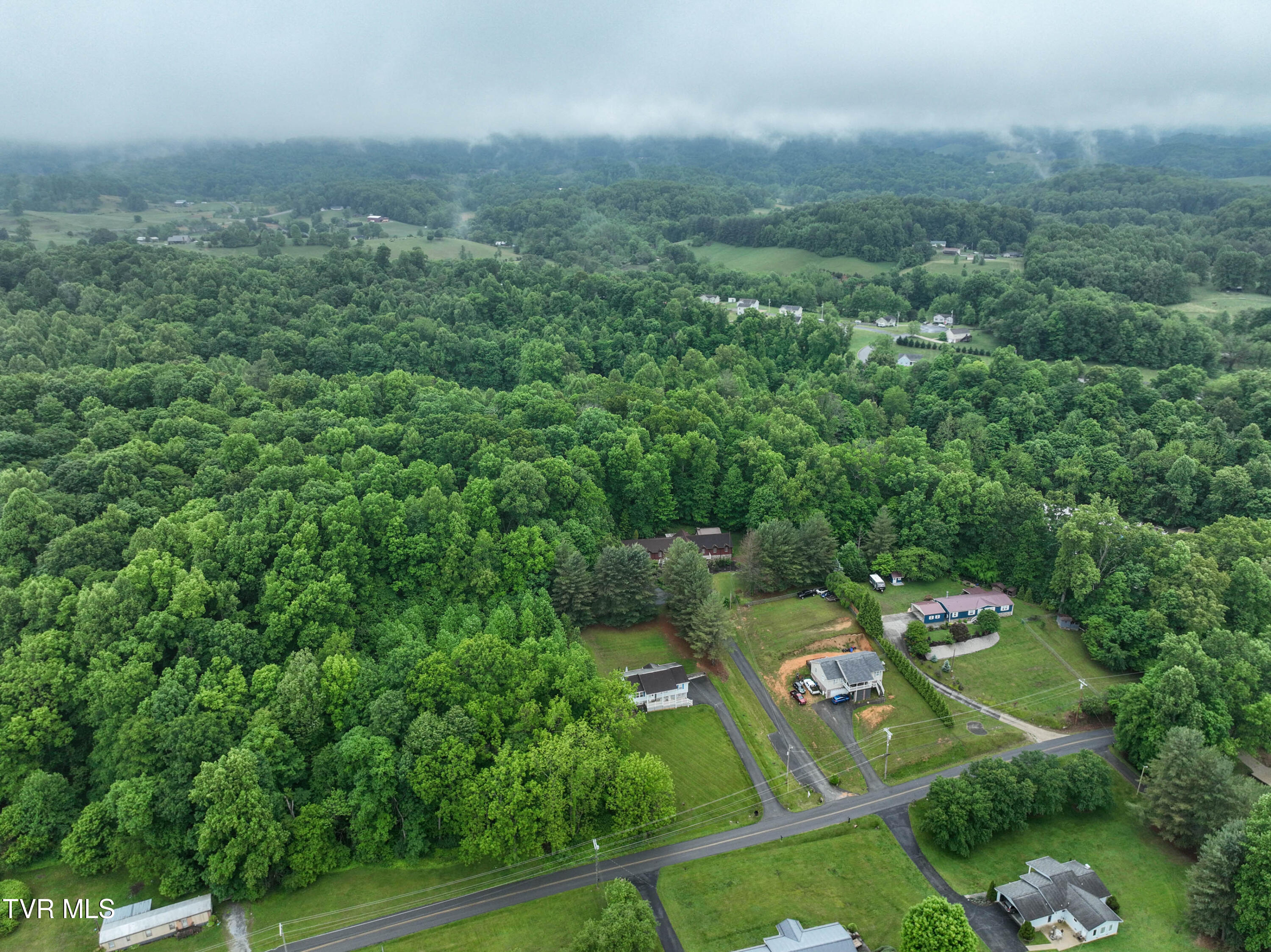 311 Big Springs Road Elizabethton, TN 37643 - Photo 90 of 92 311 Hidden Acres Drone PATTON-6