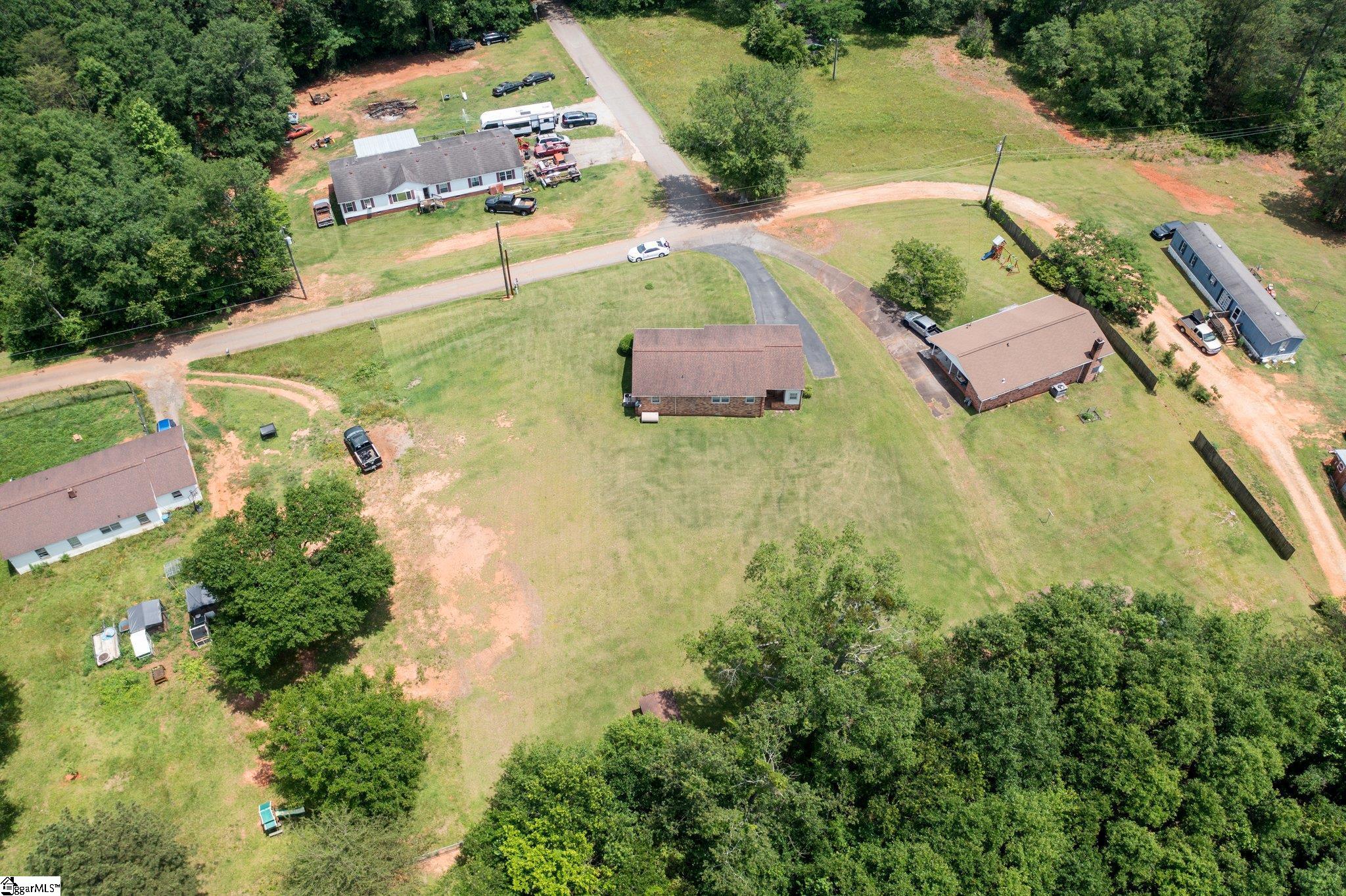 134 Grasshopper Hill Road Pickens, SC 29671 - Photo 12 of 38 Gallery Image 12