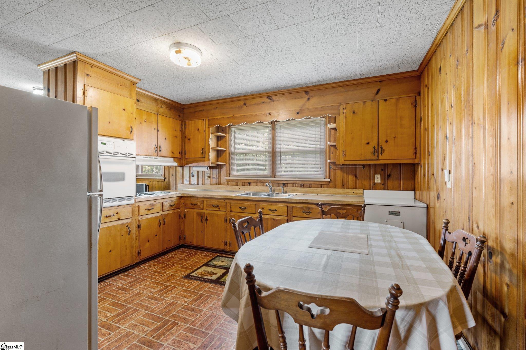 134 Grasshopper Hill Road Pickens, SC 29671 - Photo 19 of 38 Gallery Image 19