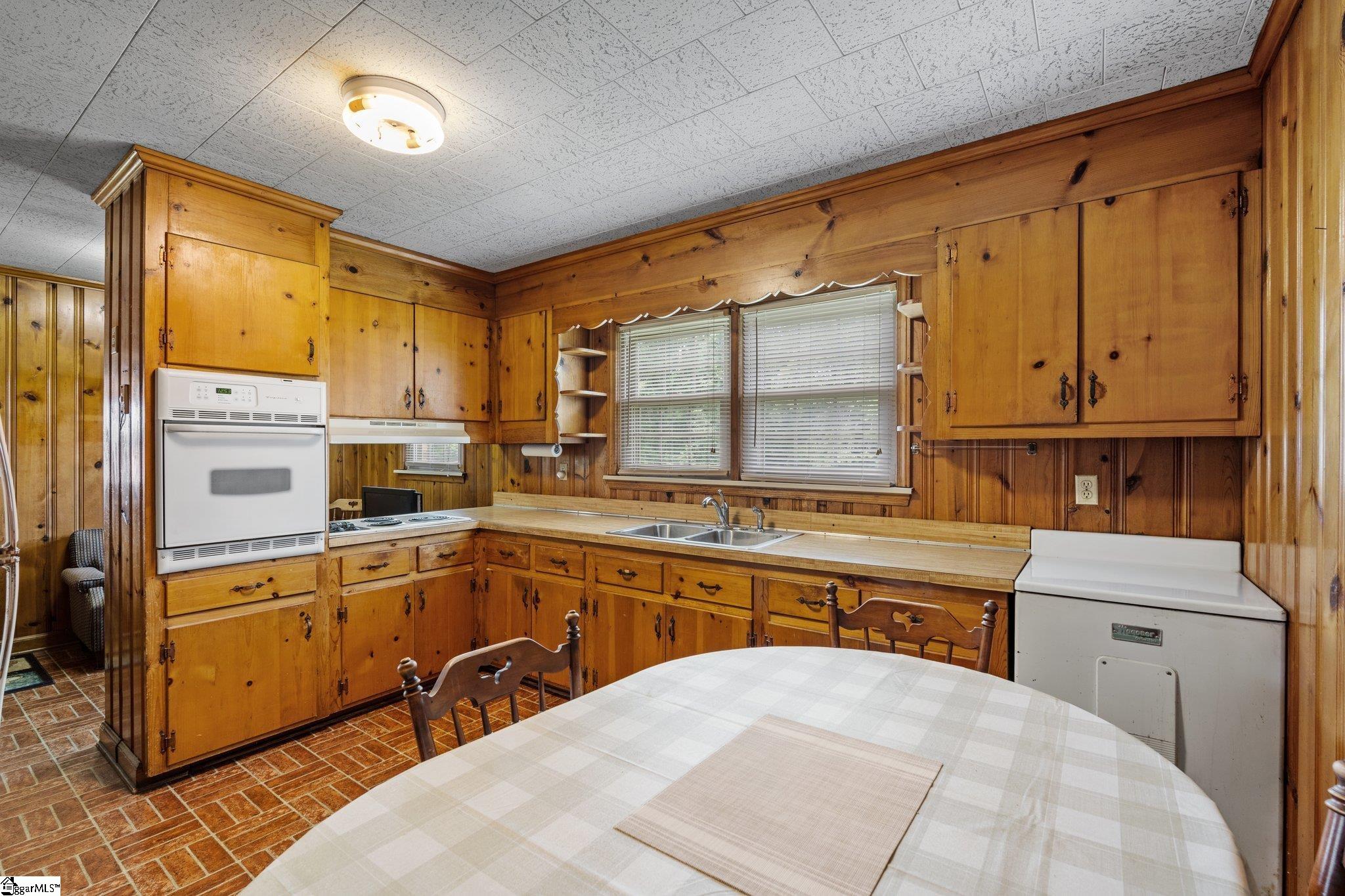 134 Grasshopper Hill Road Pickens, SC 29671 - Photo 22 of 38 Gallery Image 22