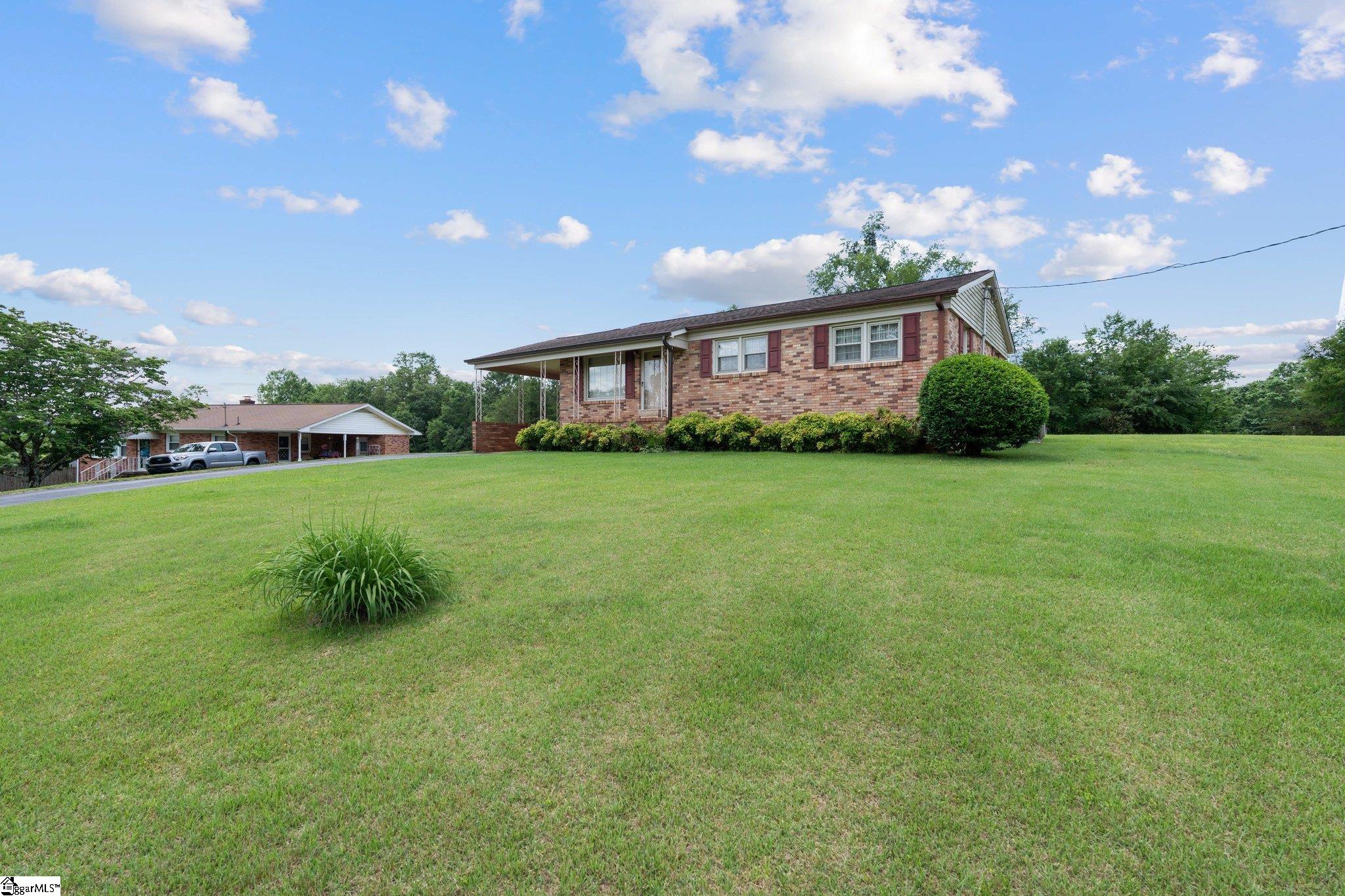 134 Grasshopper Hill Road Pickens, SC 29671 - Photo 37 of 38 Gallery Image 37