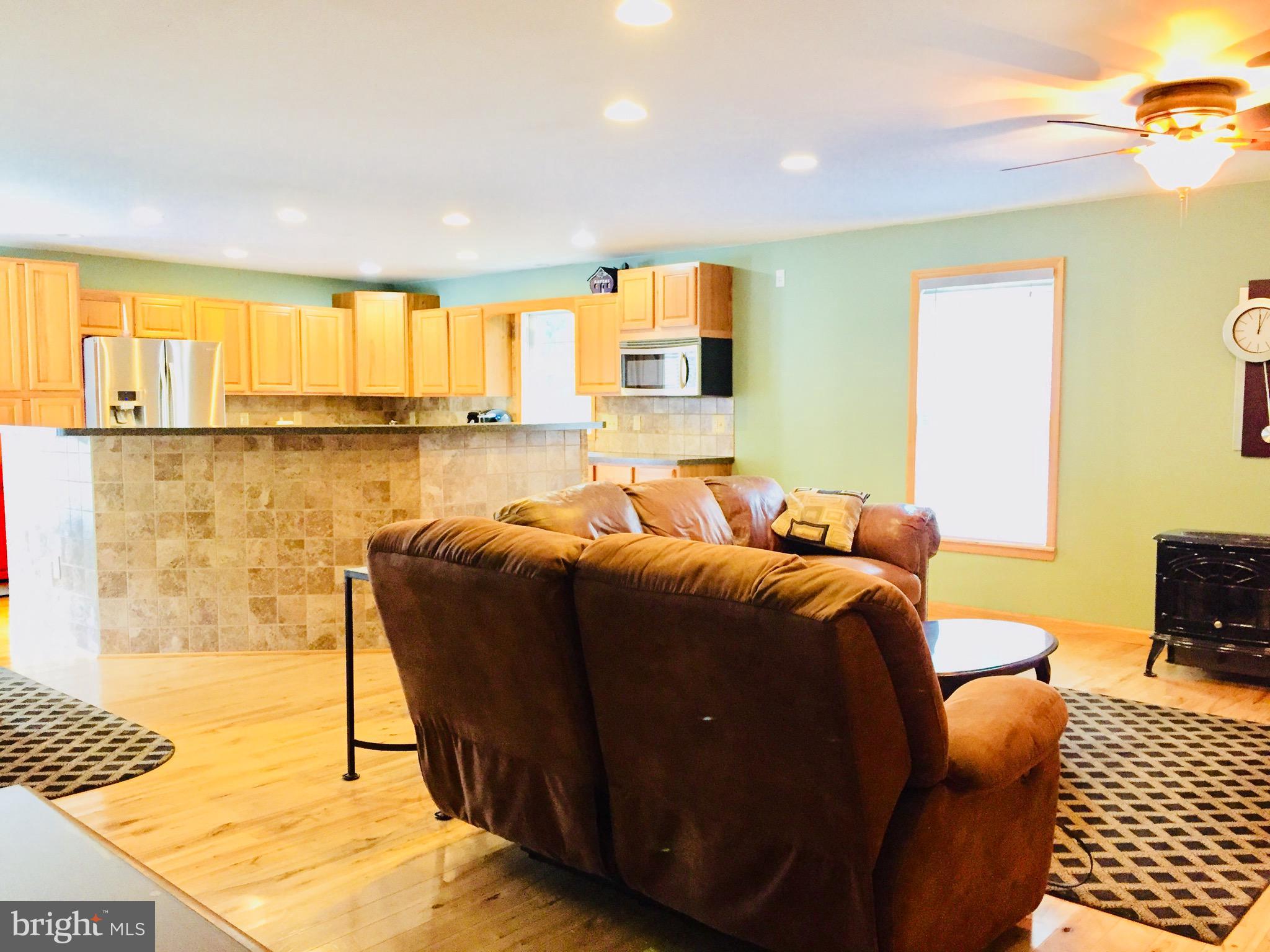 213 Philadelphia Road Joppa, MD 21085 - Photo 12 of 24 Family Room