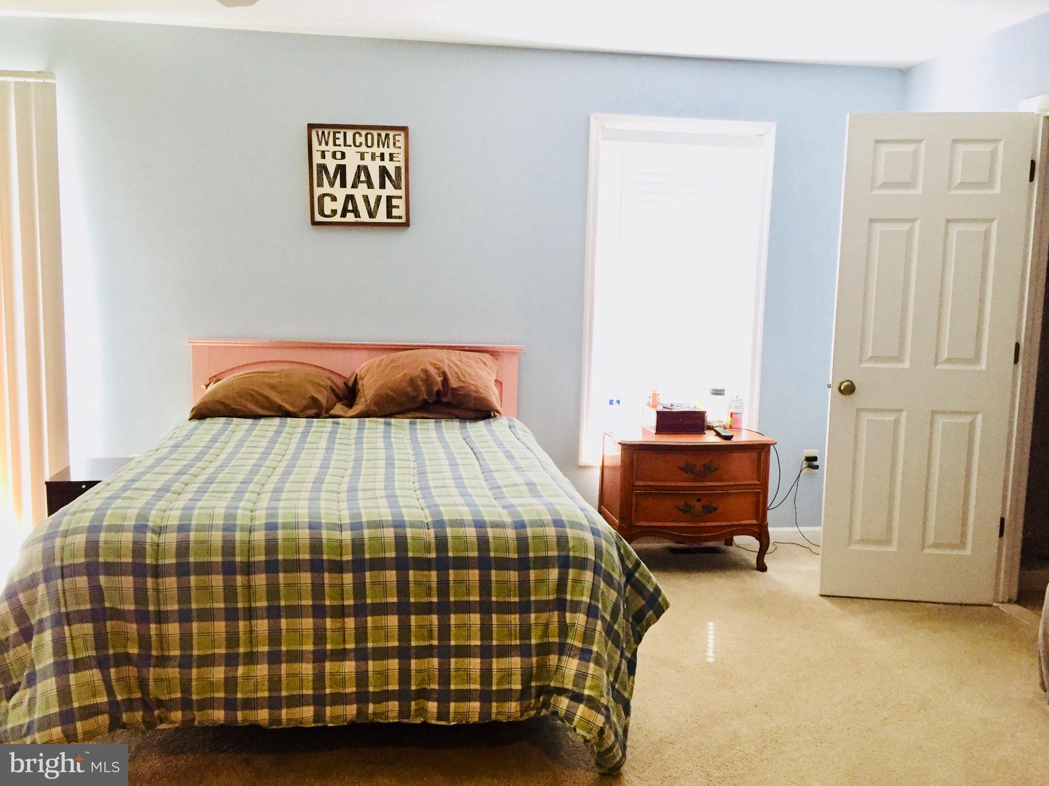 213 Philadelphia Road Joppa, MD 21085 - Photo 16 of 24 Bedroom (Master)