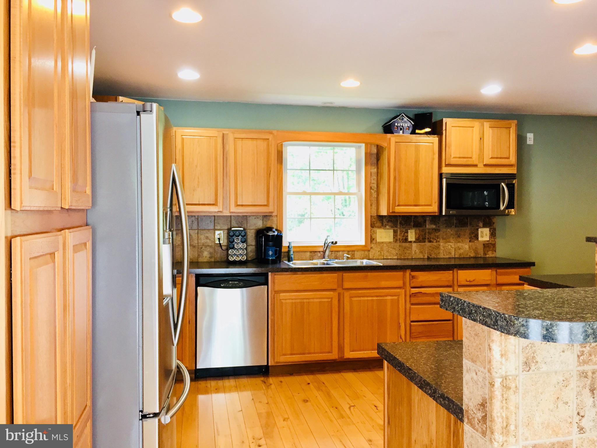 213 Philadelphia Road Joppa, MD 21085 - Photo 7 of 24 Kitchen