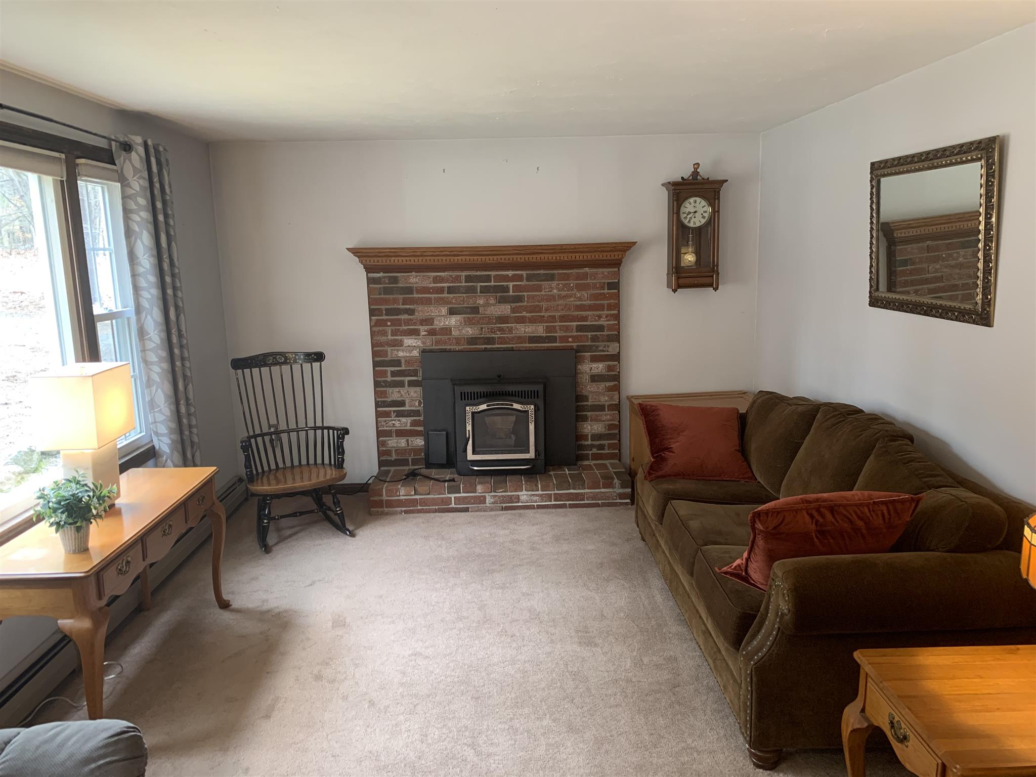 152 High Range Road Londonderry, NH 03053 - Photo 6 of 17 Gallery Image 6