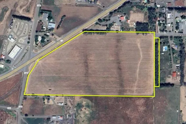 a view of swimming pool next to a building