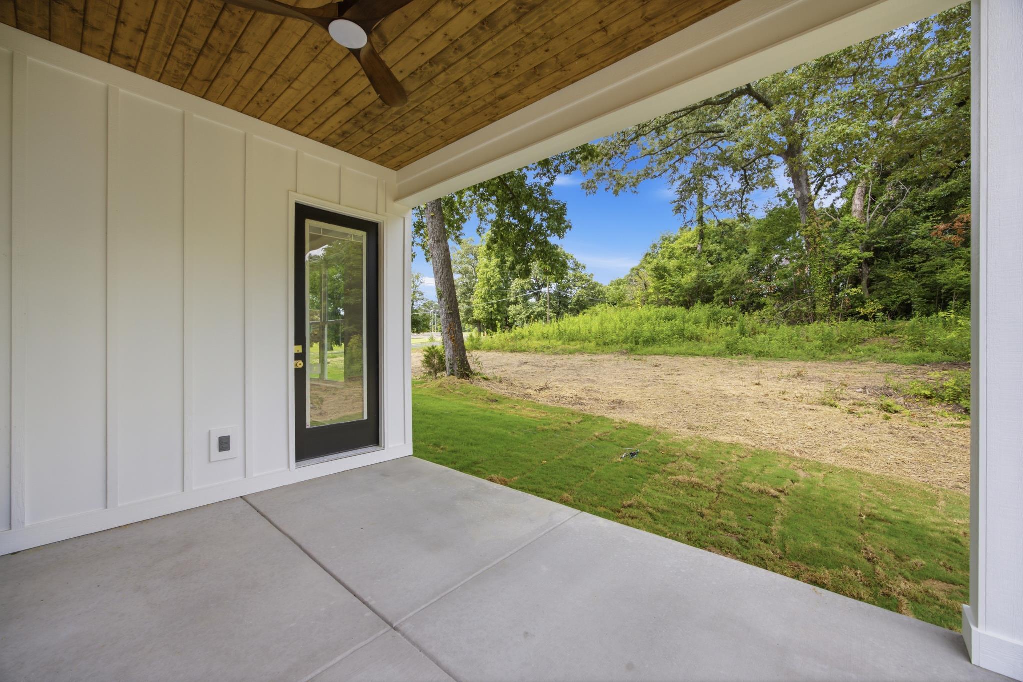 358 Thomas Road Fort Oglethorpe, GA 30742 - Photo 37 of 38 358 Thomas Rd 27