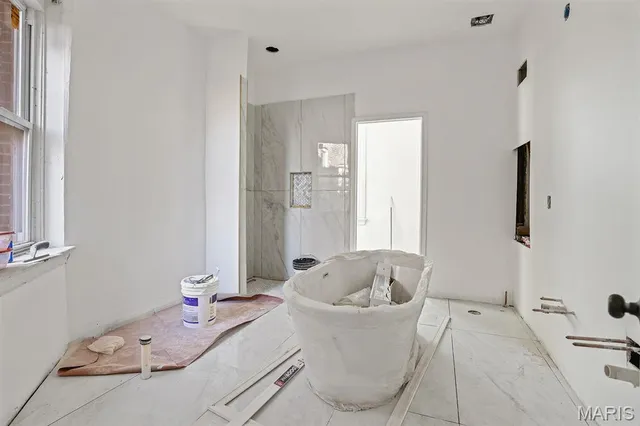 $299,900 | 2642 Accomac Street, St. Louis, MO 63104