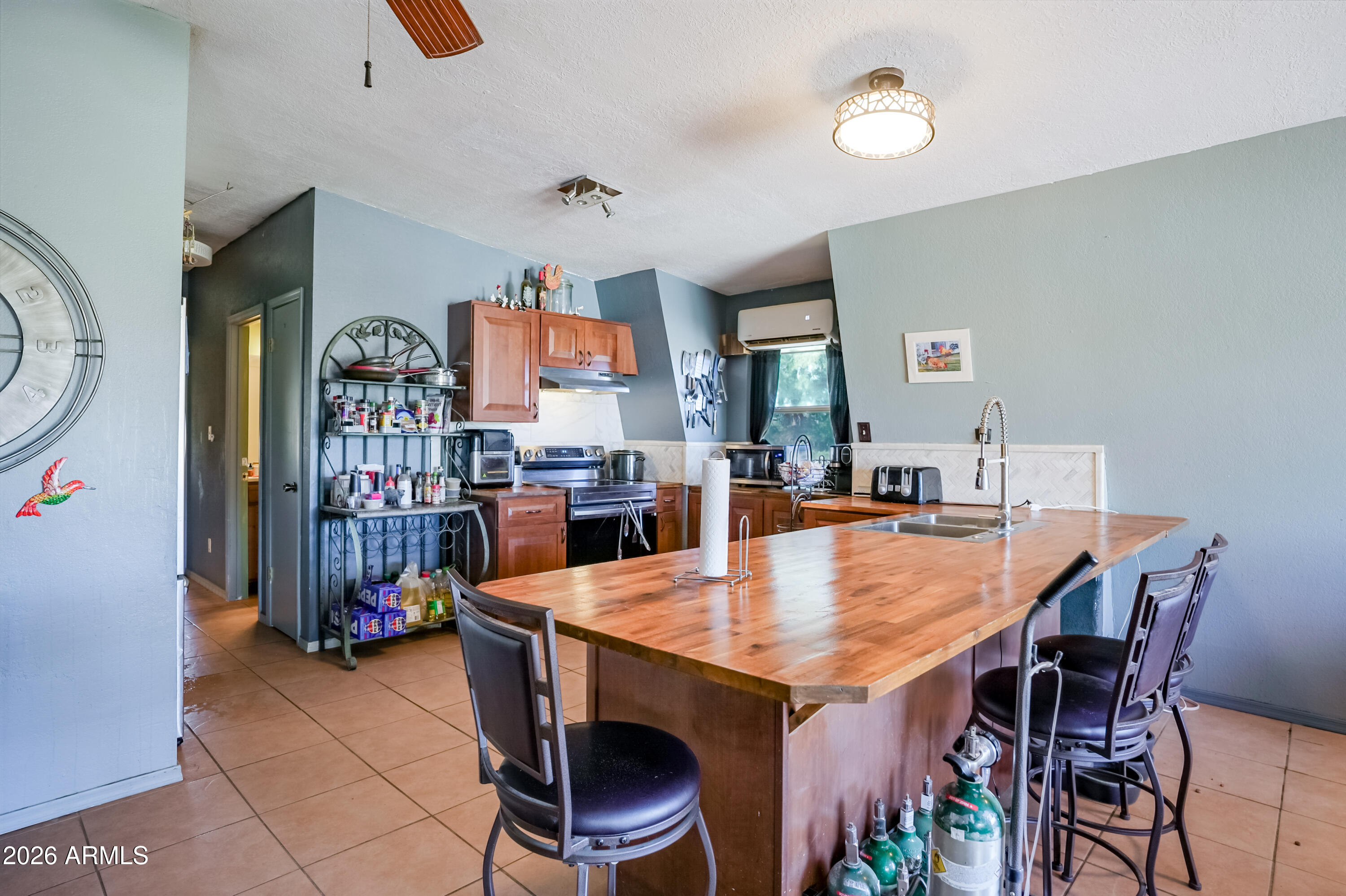 16928 Trap Road Peeples Valley, AZ 86332 - Photo 4 of 22