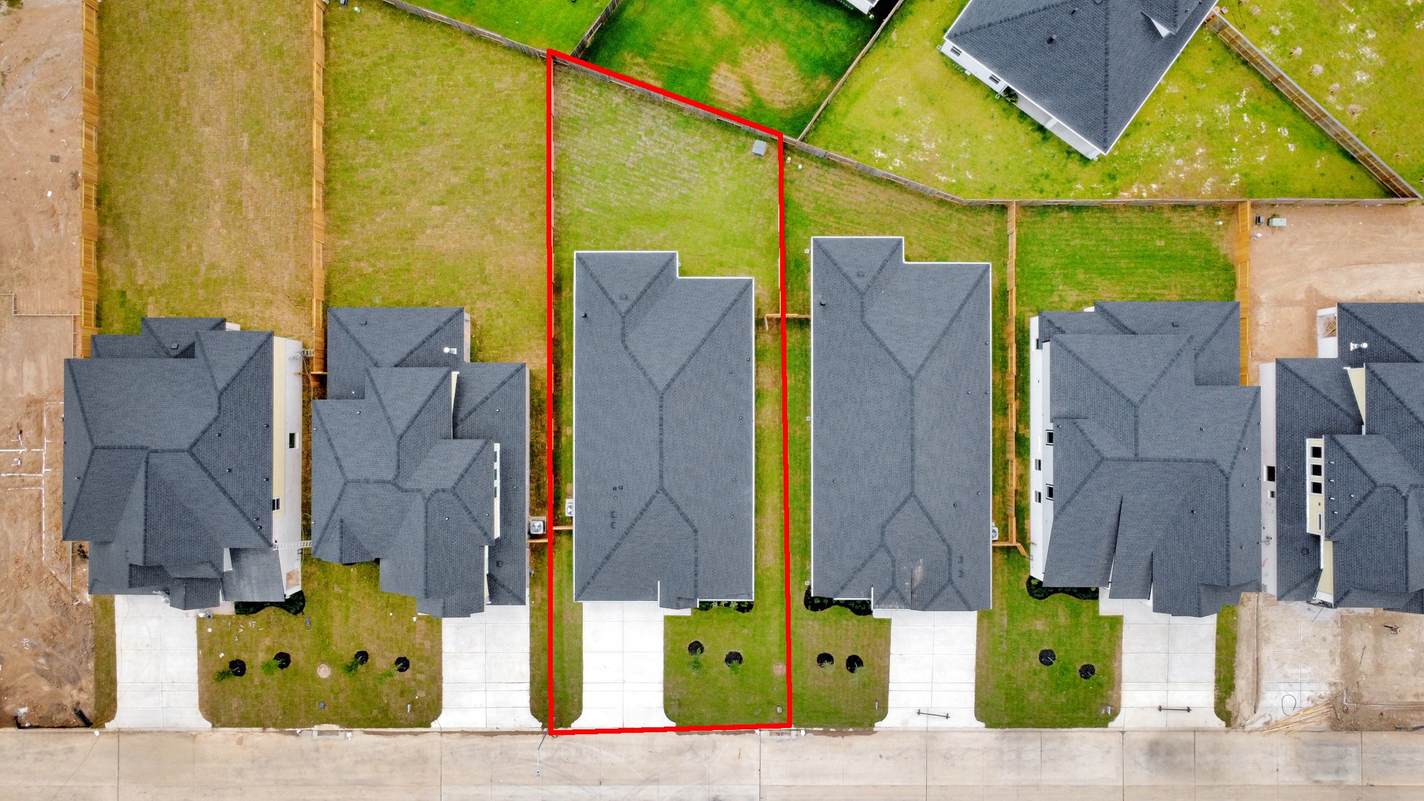 3046 Native Spg Drive Spring, TX 77373 - Photo 5 of 35 An aerial view of a spacious subdivision lot, highlighting a well-maintained yard and a fully fenced perimeter, offering both privacy and expansive outdoor space.