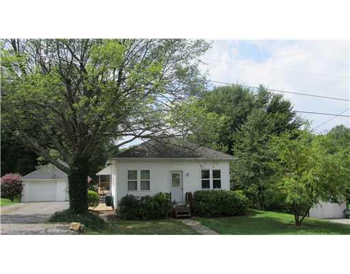 4324 Partell Street Butler, PA 16001 - Photo 1 of 15 Exterior Front.