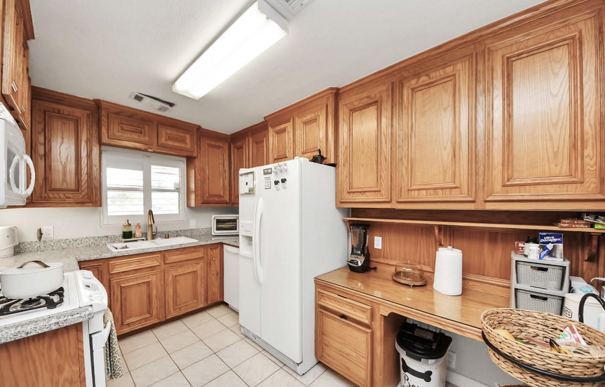 1226 Stonecrest Drive Houston, TX 77018 - Photo 21 of 37