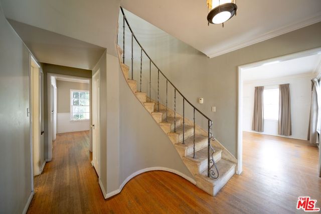 $3,398,000 | 713 North Doheny Drive, Beverly Hills, CA 90210