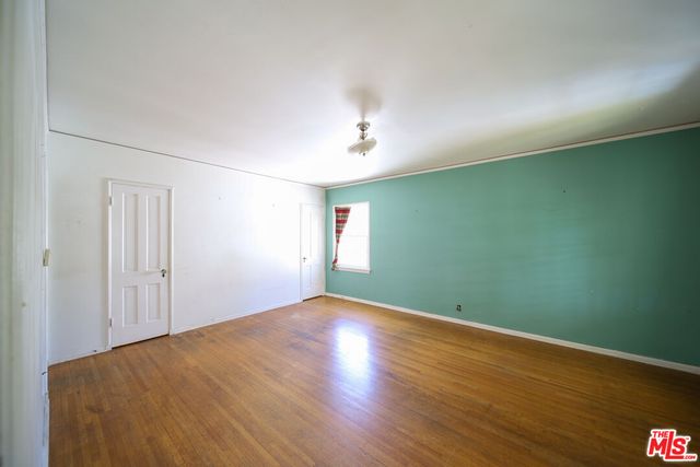 $3,398,000 | 713 North Doheny Drive, Beverly Hills, CA 90210