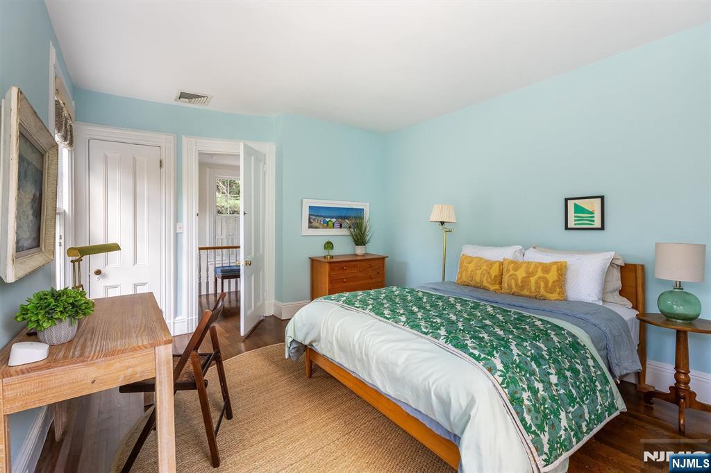 53 Hillside Avenue Glen Ridge, NJ 07028 - Photo 35 of 50