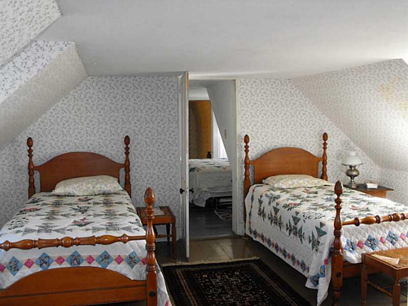 8 Molly's Cove Road Bristol, ME 04539 - Photo 21 of 30 Bedroom.