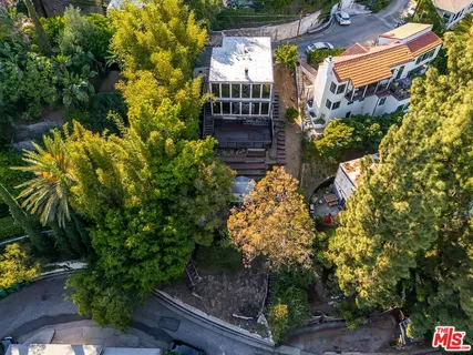 $899,000 | 2274 Vasanta Way, Los Angeles, CA 90068