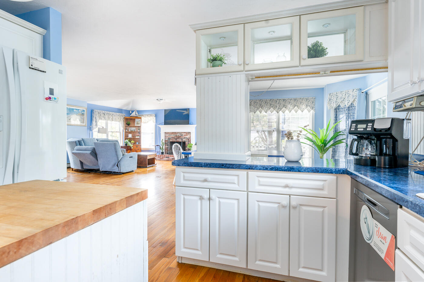 16 Weather Deck Road Bourne, MA 02532 - Photo 6 of 70 16 Weatherdeck Drive