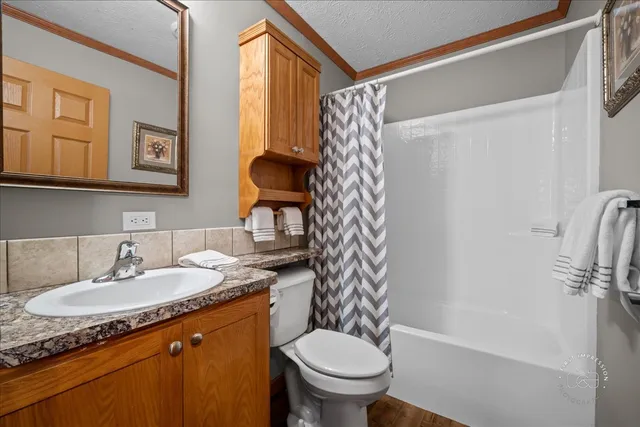 $62,500 | 1116 Lakeview Road, Elgin, IL 60123