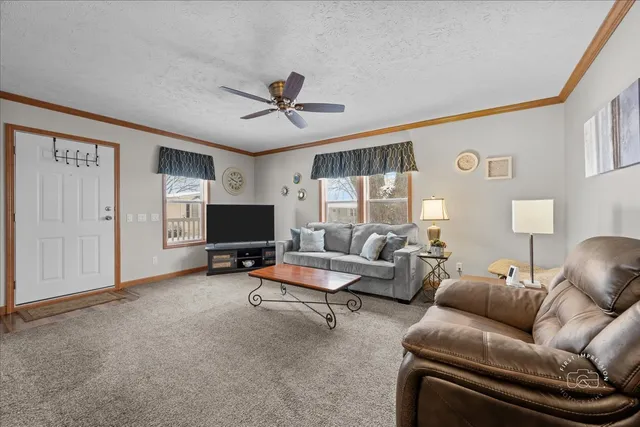 $62,500 | 1116 Lakeview Road, Elgin, IL 60123