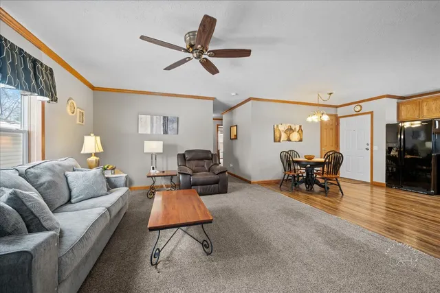 $62,500 | 1116 Lakeview Road, Elgin, IL 60123