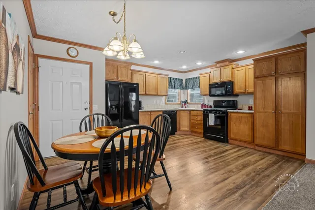 $62,500 | 1116 Lakeview Road, Elgin, IL 60123